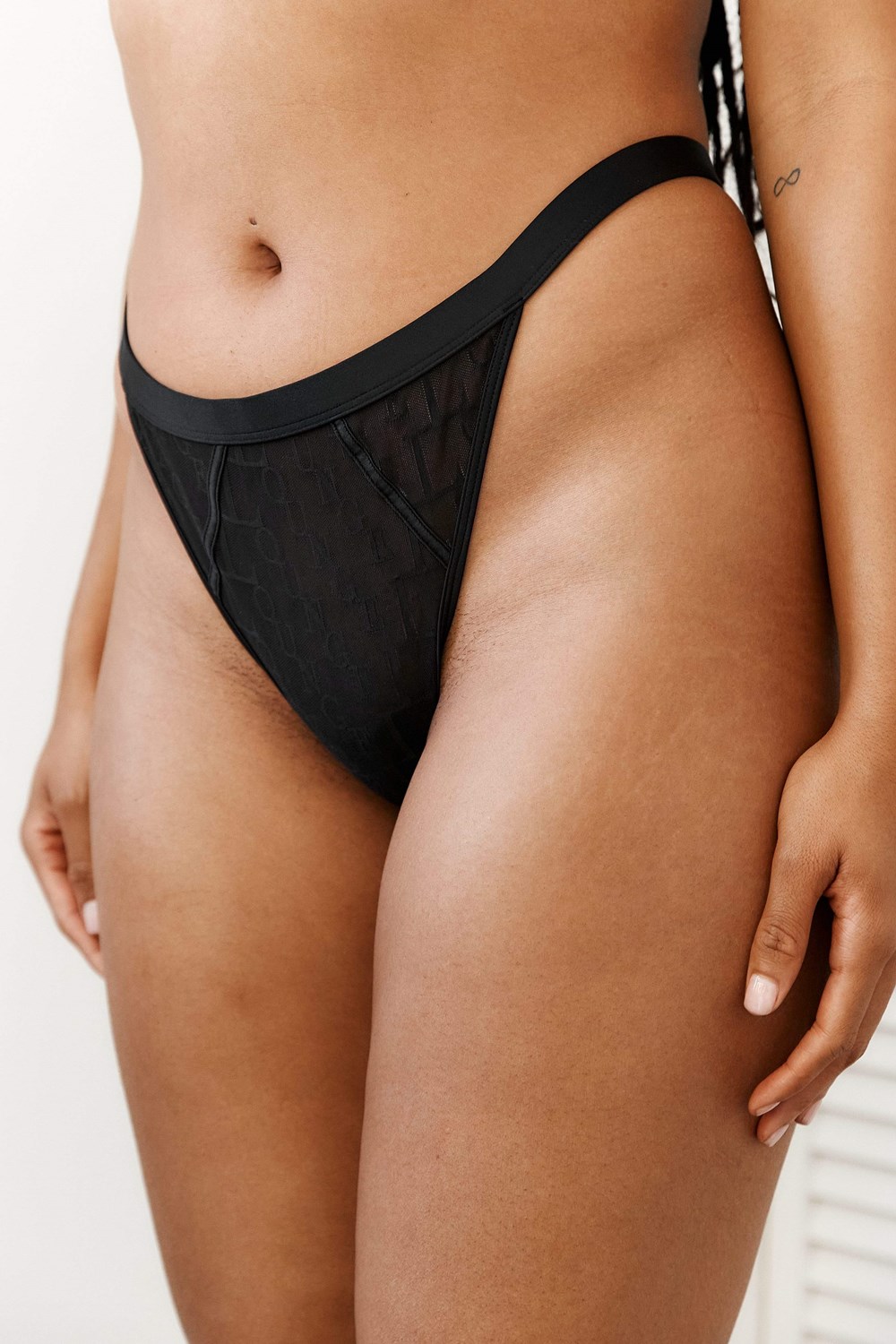 Lounge Underwear Chic String Zwart | AF2073916