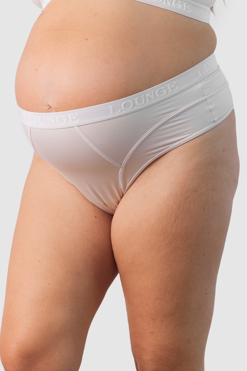 Lounge Underwear Nurture String Room | OR5469307