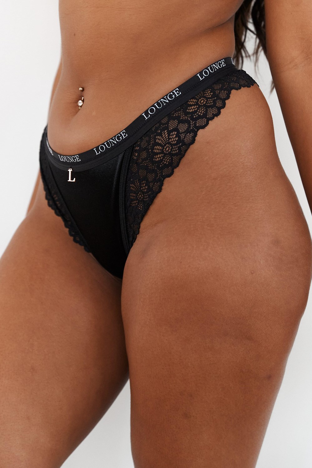 Lounge Underwear Silk String Zwart | FI2034671