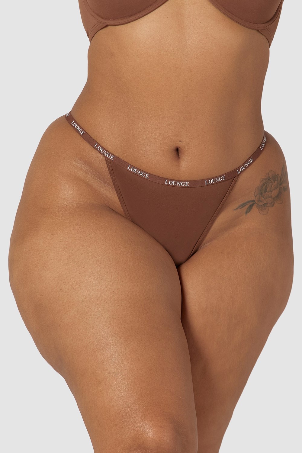 Lounge Underwear Smooth String Chestnut | NA0568472