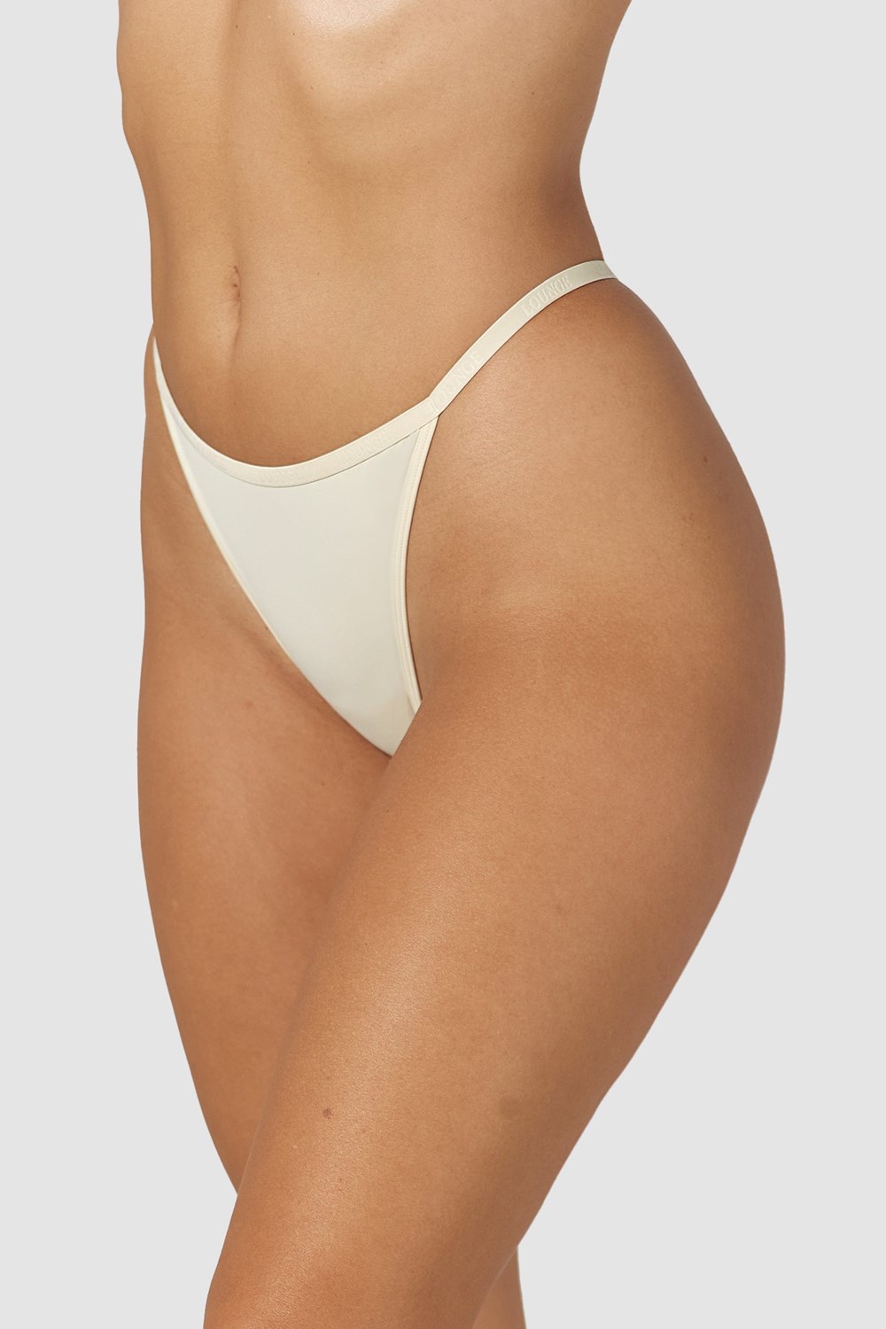 Lounge Underwear Your Everyday String Latte | BO2807146